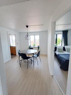 Grand 4 Persons Family Room With Free Parking - Hjørring - 3