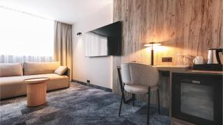 Qubus Hotel Legnica - Legnica - 9