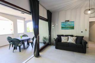 The gravel beach & bike apartment - Posedarje - 5