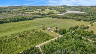 Historic 5BDR Orchard Home in Putnam Farm ➠ 4967 - Suttons Bay - 4