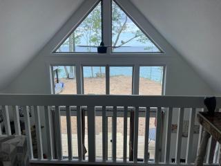Beautiful Overlooking Shoreline 3BDR Chalet ➠18396 - Arcadia - 3