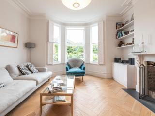 Skandi chic Hideaway near river and transport Pass the Keys - Twickenham - 5