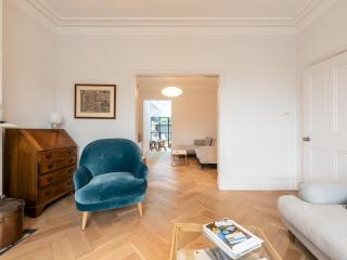 Skandi chic Hideaway near river and transport Pass the Keys - Twickenham - 3
