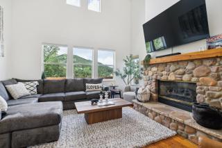 Tranquil Mountain Retreat - Scenic Views & Hot Tub home - Park City - 0