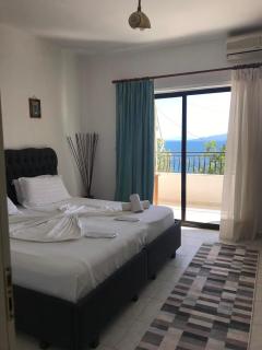 Deep blue apts - Sarandë - 0