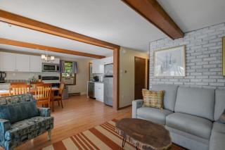 Idyllic Lakeside Getaway home - Barnstead - 3