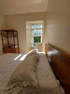 Apartamento silencioso, excelente localização - 0