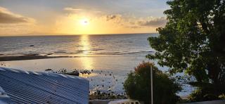 Spacious Dauin Beach House with Island Views! - Bacong - 0