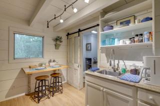 Nantucket Cottage with Fishing Dock and Sunsets - 3