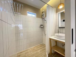 3rd FL. apartment 2BR in old town with rooftop view - Bangkok - 2
