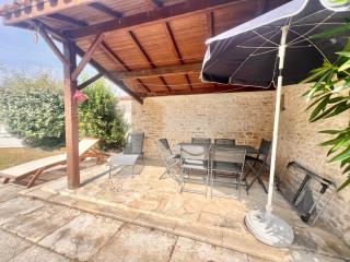 REFUGE CHAMPETRE - Moderne & Confort - Jardin Terrasse Barbecue - Parking et Wifi Gratuit - ESPACE ET DETENTE - Parfaitement équipé - Idéal FAMILLE - Saint-Coutant-le-Grand - 5