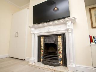 Pet friendly Flat by the Castle Pass The Keys - Lincoln - 3