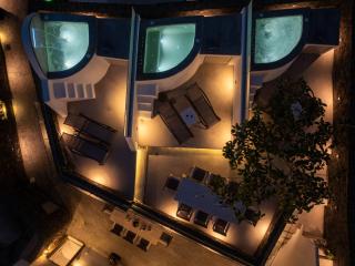 NEW Yiota Collection 3 Suites & 3 Prive Jacuzzi - Megalochori - 7