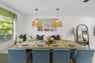 Tropical Oasis, 5 Mins to Beach - Seminole - 1