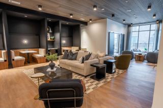 Upscale, New Apt, Pool, Long Stays - Athens - 7