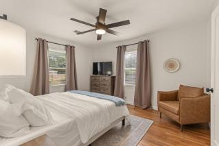 ModernNest-KS Bed and Fire Pit - Tulsa - 8