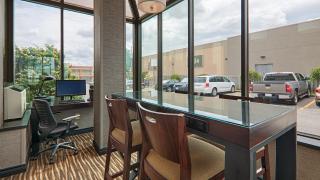 Best Western Voyageur Place Hotel - Newmarket - 4