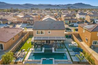 Entertainers Paradise Luxe Pool With Game Room - Coachella - 8