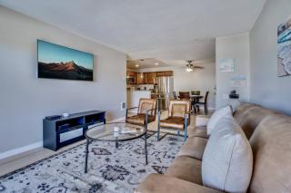 Pacific Beach Resort Condo - Walk to the Beach - San Diego - 1