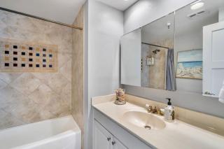 Beach Front Bliss - Entire Condo - Crystal Pier - San Diego - 2