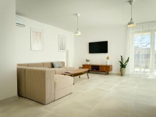 Villa Gaudeo with pool and EV station - 7