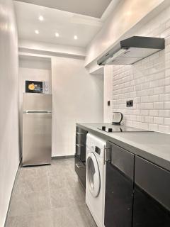 Cozy Apartment Near Marais on Rue Trousseau - París - 4