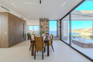 Theasea beachfront luxury residence - Ligaria - 1