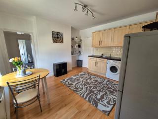 PMB Apartment - Norwich - 1