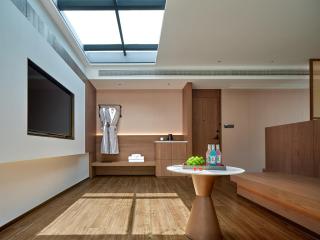 Zhangjiajie Utopia Hotel--free one way pick up service over 2 nights - Zhangjiajie - 2