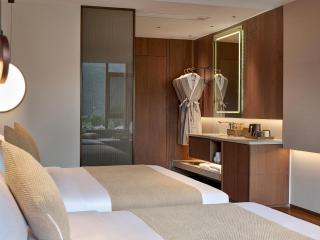 Zhangjiajie Utopia Hotel--free one way pick up service over 2 nights - Zhangjiajie - 5