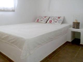 Cheerful 2 bedroom villa with pool. - Kampos Paros - 8