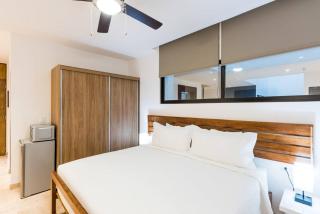 Private Room in the heart of Playa, IPANA CONDO - Playa del Carmen - 9
