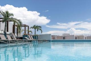 Luxury Condo, Private Room, 150MB Wifi, AC, Gym - Playa del Carmen - 9