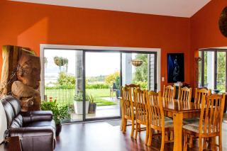 Ruru Lodge - Bed and Breakfast - 2