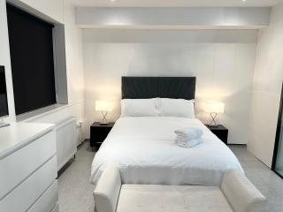 Westferry Two-Bedroom Deluxe Apartment - Londra - 9