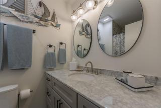 Marina Vista - Marina Views - New Vacation Rental - Cozy Getaway - 4