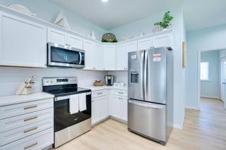 Waterfront Hudson Townhome with Dock Access! - 2