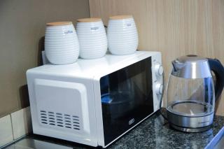 Stunning 1-bedroom self check-in condo with pool - 8