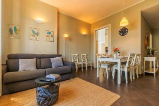 Exclusive & Strategic 2-Bedroom Apartment, 50m from M4 - Milan - 4