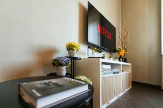 Exclusive & Strategic 2-Bedroom Apartment, 50m from M4 - Milan - 5
