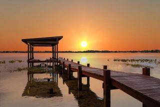 Spacious Lakefront House with Pool, Hottub, & Boating - Orlando - 1