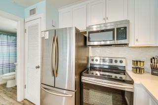Gulf Shores Condo with Pool Walk to Beaches! - Gulf Shores - 1