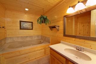 Ridgetop Retreat (#50) Holiday home - Sevierville - 1