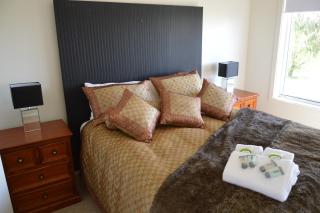 BATHURST GOLDFIELDS RESIDENCE on MOUNT PANORAMA - Bathurst - 0