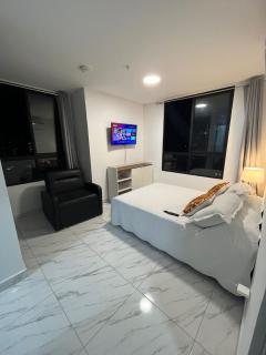 Espectacular aparta estudio - Panama-Stad - 5