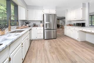 Charming Country Retreat - 1