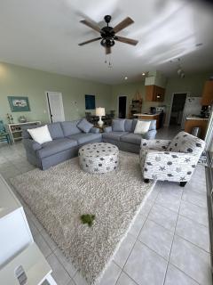 Beautiful house located in the prestigious neighborhood of Port Antigua on a deep, wide canal, home - Islamorada - 6