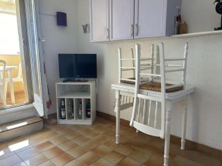 Appart 2P/Cabine, 4 Couchages, Plage, Parking, Animaux admis - FR-1-225C-149 - Cerbère - 8