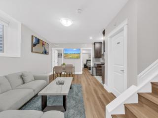 Stylish 2-Bedroom Apartment In Downtown Windsor - Windsor - 2