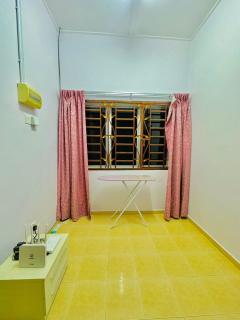 Indera Mahkota 8 Homestay Kuantan - 1